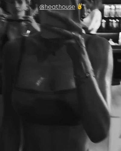 Şeyma Subaşı seksi ifşa fotoğrafı 1036