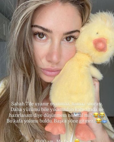 Şeyma Subaşı seksi ifşa fotoğrafı 1115