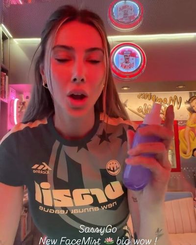 Şeyma Subaşı seksi ifşa fotoğrafı 1139