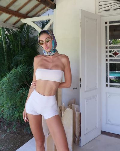 Şeyma Subaşı seksi ifşa fotoğrafı 1173