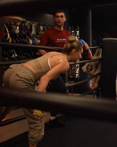 Şeyma Subaşı seksi ifşa fotoğrafı 1175