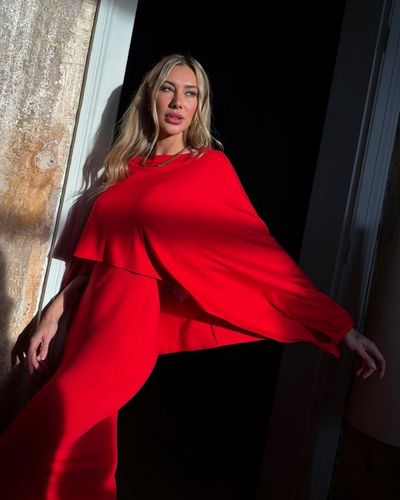 Şeyma Subaşı seksi ifşa fotoğrafı 1184