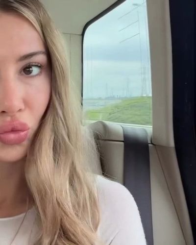 Şeyma Subaşı seksi ifşa fotoğrafı 1190