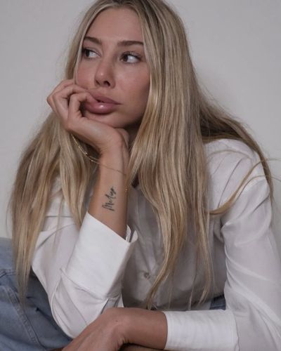 Şeyma Subaşı seksi ifşa fotoğrafı 1249