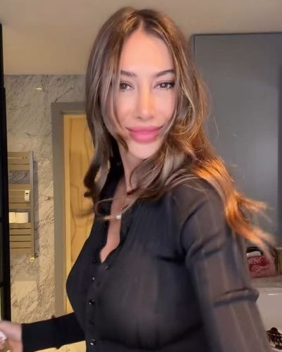 Şeyma Subaşı seksi ifşa fotoğrafı 1260