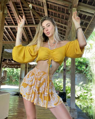 Şeyma Subaşı seksi ifşa fotoğrafı 16572