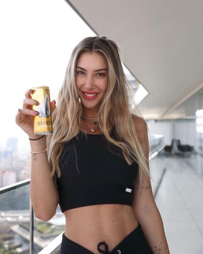 Şeyma Subaşı seksi ifşa fotoğrafı 16482
