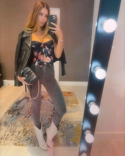 Şeyma Subaşı seksi ifşa fotoğrafı 16426