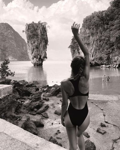 Şeyma Subaşı seksi ifşa fotoğrafı 848