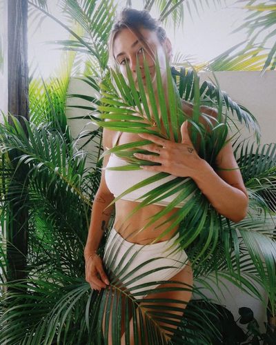 Şeyma Subaşı seksi ifşa fotoğrafı 981