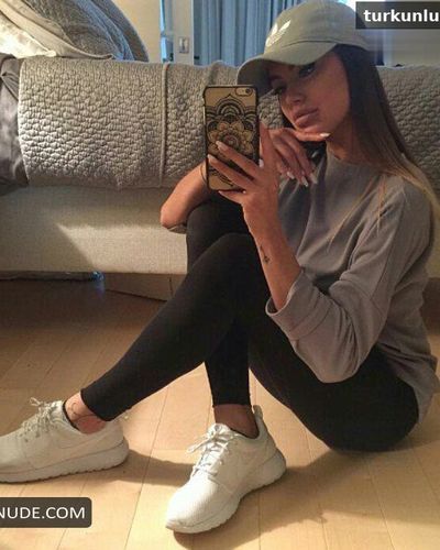 Sherin Senler Sexy And Hot Photos Collection