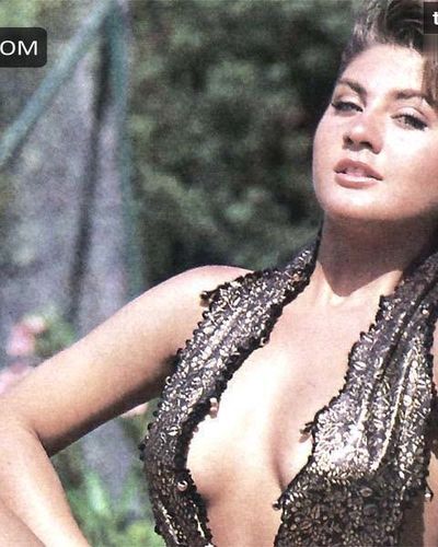 Sibel Can seksi ifşa fotoğrafı 22 — Sibel Can Sexy Bikini (2022)