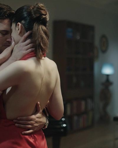 Şifanur Gül seksi ifşa fotoğrafı 16 — Terzi (2023)
