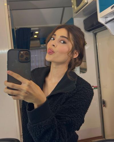 Simay Barlas seksi ifşa fotoğrafı 68413