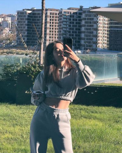 Simay Barlas seksi ifşa fotoğrafı 68404