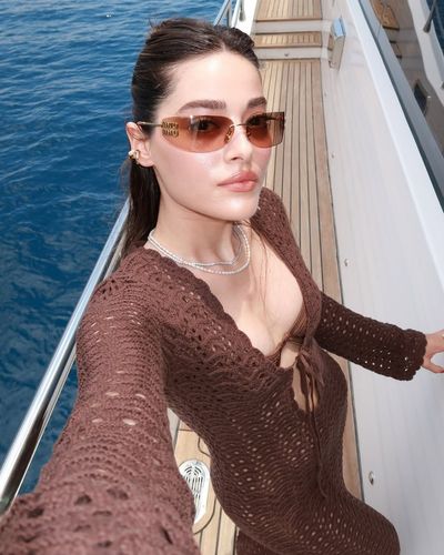 Simay Barlas seksi ifşa fotoğrafı 422