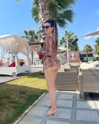 Simge Barankoğlu seksi ifşa fotoğrafı 129