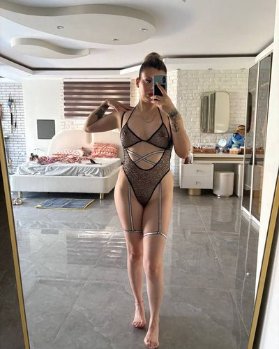 Simge Barankoğlu seksi ifşa fotoğrafı 30