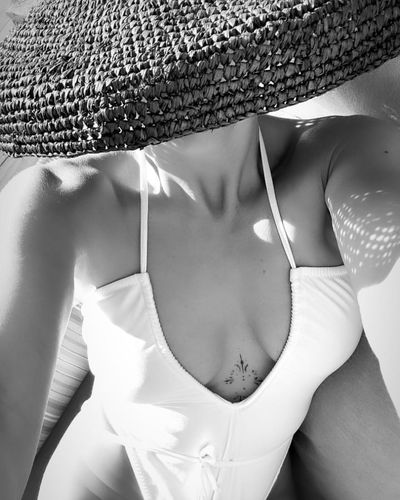 Simge Sağın seksi ifşa fotoğrafı 1038