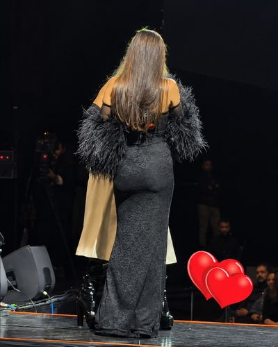 Simge Sağın seksi ifşa fotoğrafı 1284