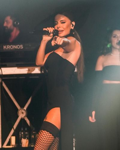 Simge Sağın seksi ifşa fotoğrafı 130