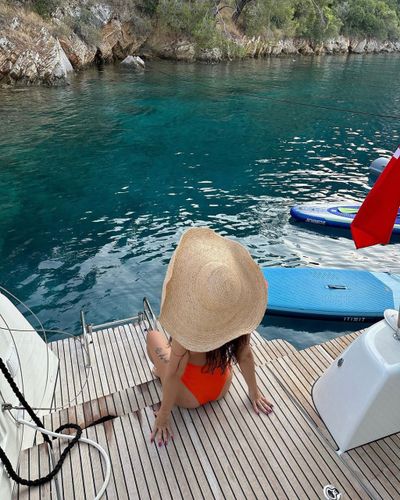 Simge Sağın seksi ifşa fotoğrafı 56419