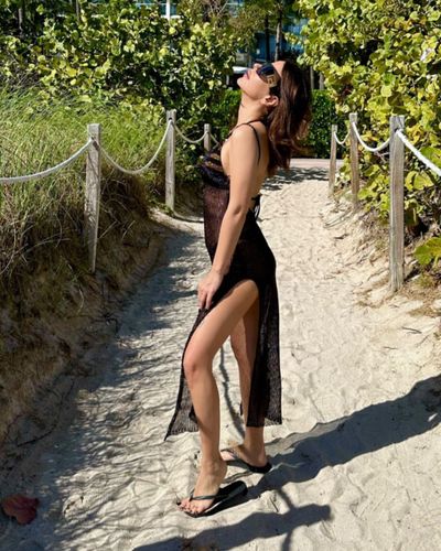 Simge Sağın seksi ifşa fotoğrafı 56417