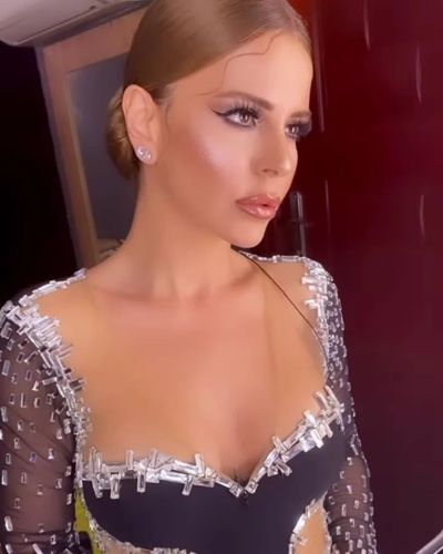 Simge Sağın seksi ifşa fotoğrafı 56272