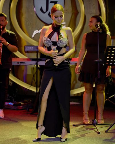 Simge Sağın seksi ifşa fotoğrafı 56249
