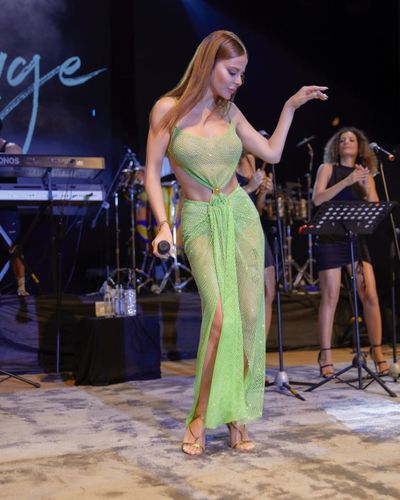 Simge Sağın seksi ifşa fotoğrafı 56217