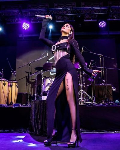 Simge Sağın seksi ifşa fotoğrafı 644