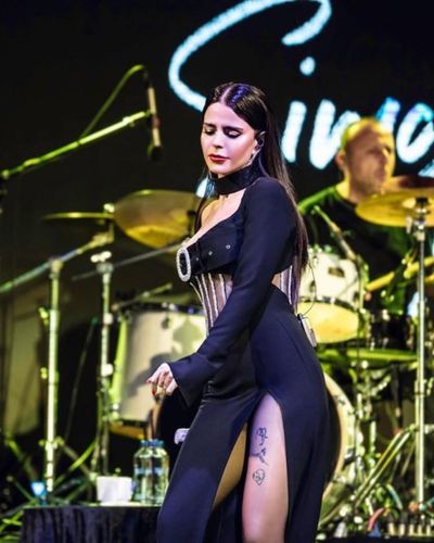 Simge Sağın seksi ifşa fotoğrafı 651