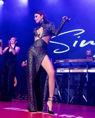 Simge Sağın seksi ifşa fotoğrafı 723