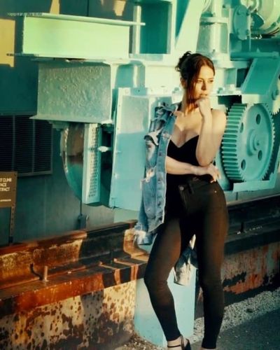 Simge Sağın seksi ifşa fotoğrafı 894
