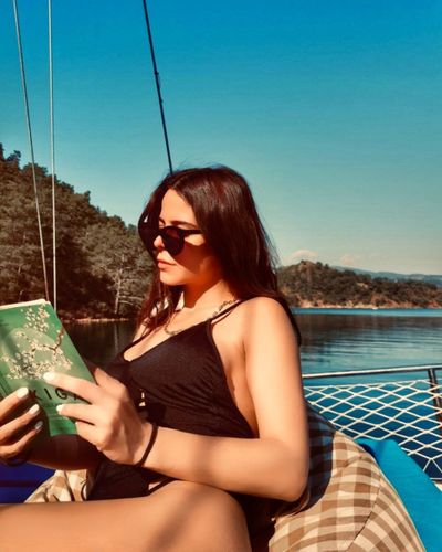 Simge Sağın seksi ifşa fotoğrafı 949