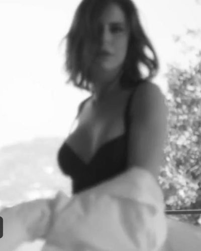Simge Sağın seksi ifşa fotoğrafı 5 — Simge Sağın Sexy And Hot Photoshoot (2022)