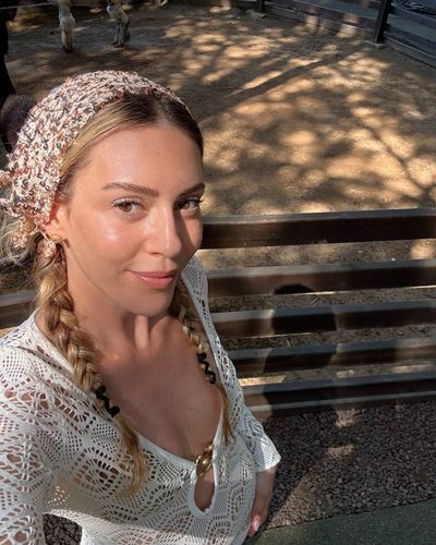 Sinem Kobal seksi ifşa fotoğrafı 29