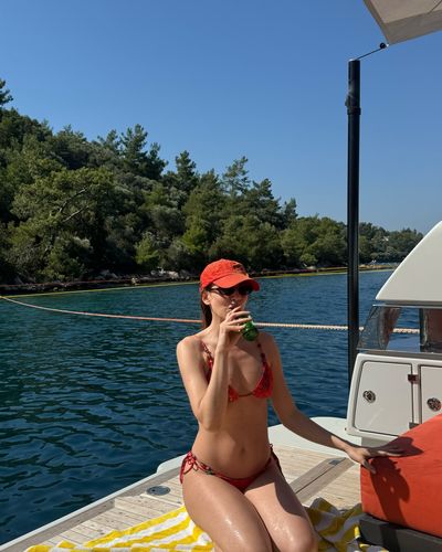 Sinem Kobal seksi ifşa fotoğrafı 36