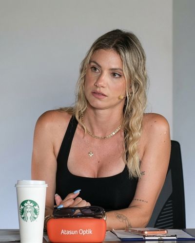 Sinem Ökten seksi ifşa fotoğrafı 134