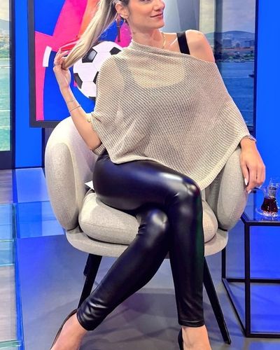 Sinem Ökten seksi ifşa fotoğrafı 177