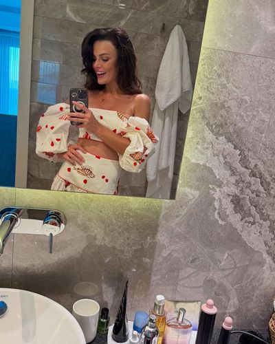 Sinem Ünsal seksi ifşa fotoğrafı 555