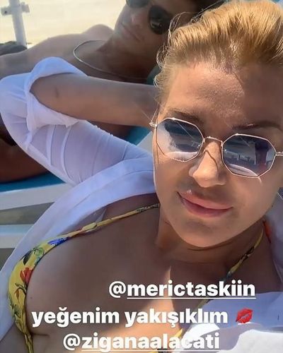 Songül Karlı seksi ifşa fotoğrafı 19