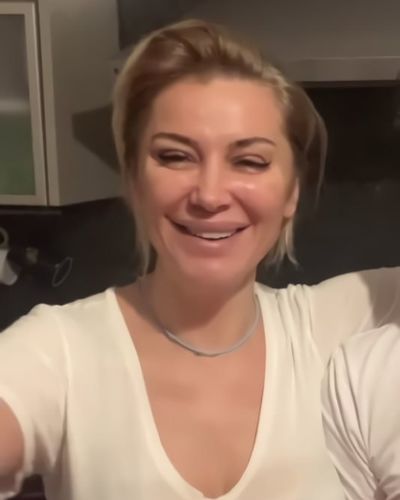 Songül Karlı seksi ifşa fotoğrafı 57