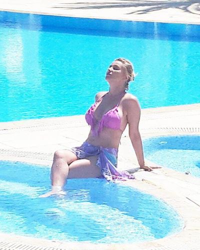 Songül Karlı seksi ifşa fotoğrafı 4 — Songül Karlı Sexy Bikini Photos (2022)