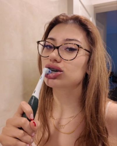Su balcı seksi ifşa fotoğrafı 72