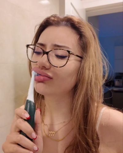Su balcı seksi ifşa fotoğrafı 74