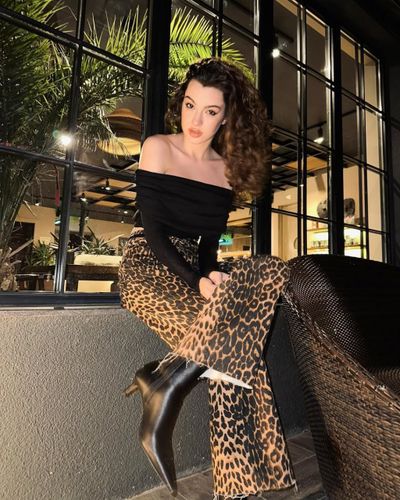 Su Burcu Yazgı Coşkun seksi ifşa fotoğrafı 122