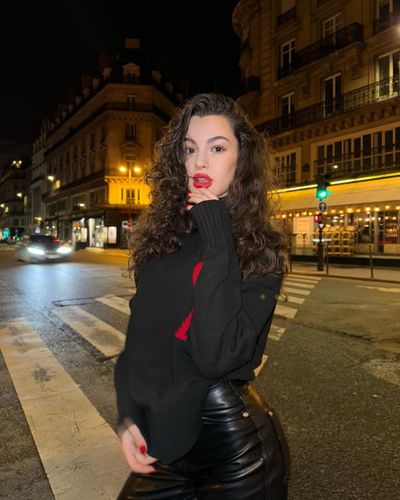 Su Burcu Yazgı Coşkun seksi ifşa fotoğrafı 133