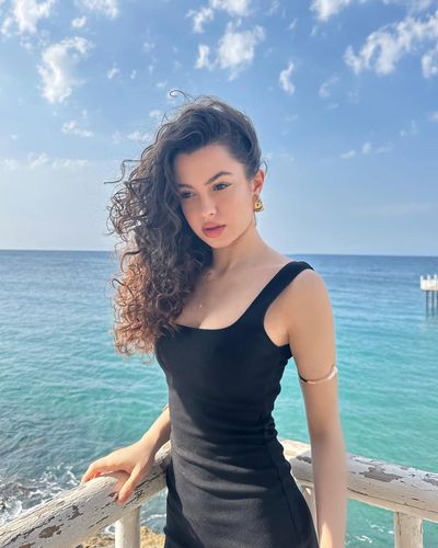 Su Burcu Yazgı Coşkun seksi ifşa fotoğrafı 140