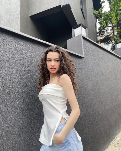 Su Burcu Yazgı Coşkun seksi ifşa fotoğrafı 21270